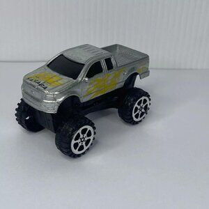 Sahara Monster Truck Gray Toy Car Ankyo Cy-Leuslc Plastic 3in